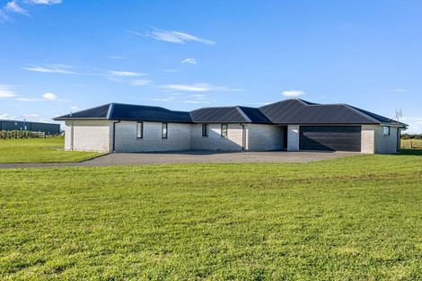 Photo of property in 194 Curraghs Road, Rolleston, 7675