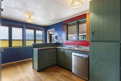 Photo of property in 9 Kamaka Road, Mangere Bridge, Auckland, 2022