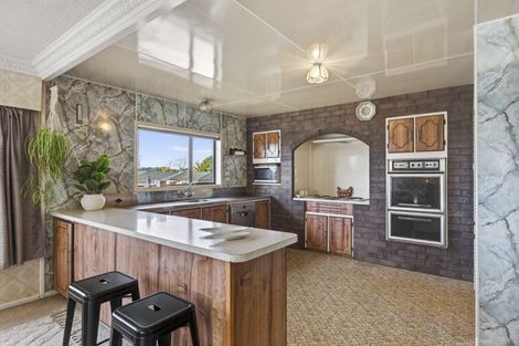 Photo of property in 39 Stafford Street, Waitara, 4320