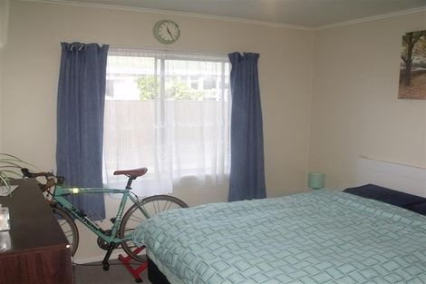 Photo of property in 2/24 Coventry Avenue, Tamatea, Napier, 4112