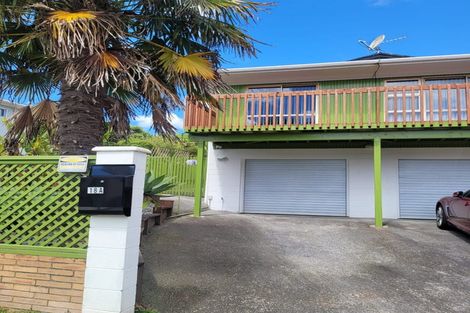 Photo of property in 18 Reynella Drive, Massey, Auckland, 0614