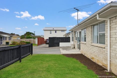 Photo of property in 1/5 Royal Arch Place, Rosehill, Papakura, 2113