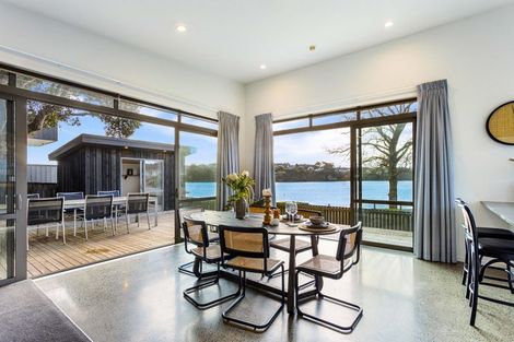 Photo of property in 12b Chapman Road, Te Atatu Peninsula, Auckland, 0610