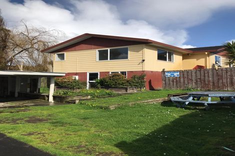 Photo of property in 2/74 Palmers Road, Clendon Park, Auckland, 2103