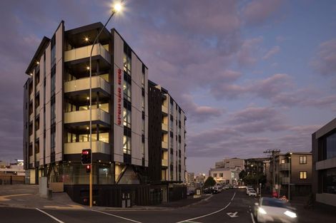 Photo of property in 6d William Roberts Road, Pakuranga, Auckland, 2010