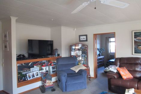 Photo of property in 67 Cox Street, Geraldine, 7930