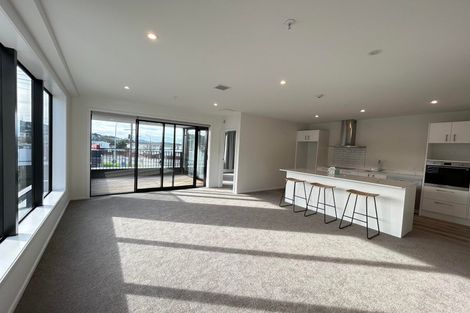 Photo of property in 201/2u Onepu Road, Kilbirnie, Wellington, 6022