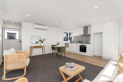 Photo of property in 2/20 Rochester Street, Linwood, Christchurch, 8062