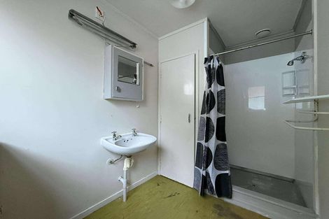 Photo of property in 142 Aro Street, Aro Valley, Wellington, 6021