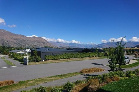 Photo of property in Kamahi Street, Wanaka, 9305