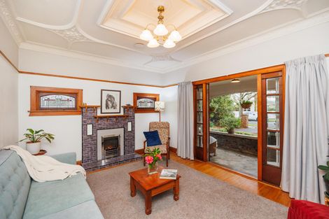 Photo of property in 67 Rangitane Street, Palmerston North, 4414