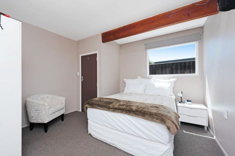 Photo of property in 104 Marine Parade, Paraparaumu Beach, Paraparaumu, 5032