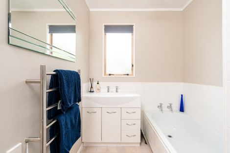 Photo of property in 12 Makatote Grove, Churton Park, Wellington, 6037