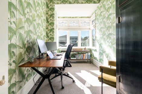 Photo of property in 54 Majoribanks Street, Mount Victoria, Wellington, 6011