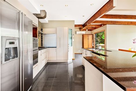 Photo of property in 44 Paturoa Road, Titirangi, Auckland, 0604