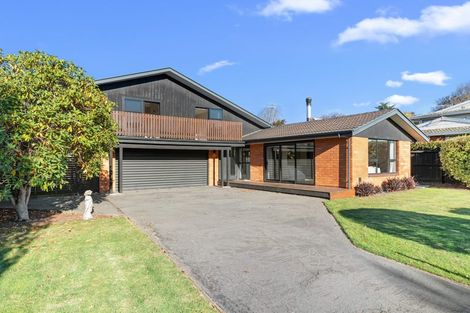 Photo of property in 4 Kingham Place, Avonhead, Christchurch, 8042
