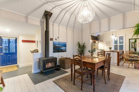 Photo of property in 3 Sand Track, Paekakariki, 5034