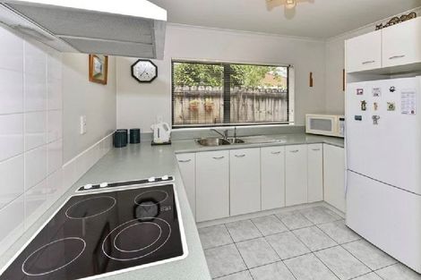 Photo of property in 3/13 Russell Road, Manurewa, Auckland, 2102