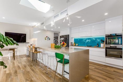 Photo of property in 80 Waipunahau Road, Waikanae, 5036