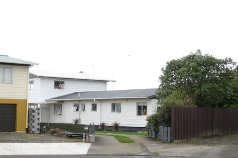 Photo of property in 18 Maralyn Place, Bell Block, New Plymouth, 4312