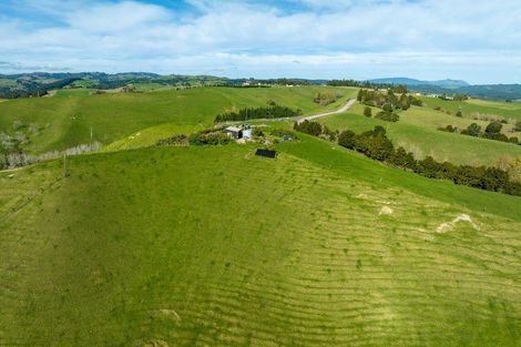 Photo of property in 1572 Ruapekapeka Road, Kawakawa, 0182