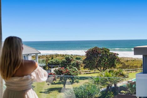 Photo of property in 10a Sunbrae Grove, Mount Maunganui, 3116