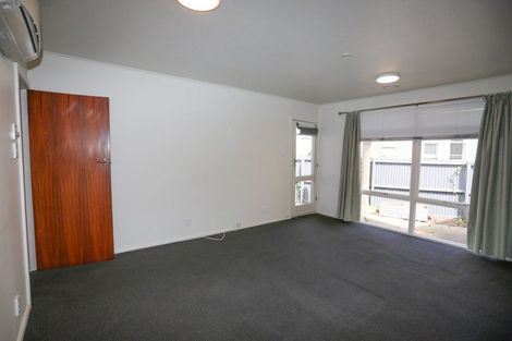 Photo of property in 73 Fairfield Avenue, Addington, Christchurch, 8024
