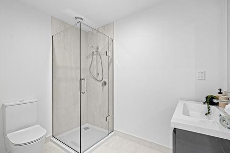Photo of property in 115a Lincoln Road, Addington, Christchurch, 8024
