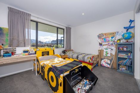 Photo of property in 2 Maryburn Lane, Wanaka, 9305