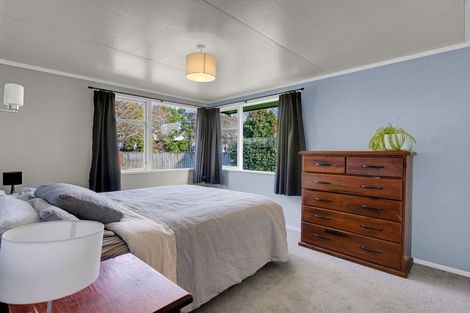 Photo of property in 43 Oakfield Crescent, Pukete, Hamilton, 3200