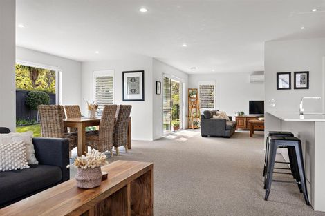 Photo of property in 25 Crabb Fields Lane, Riverhead, 0820