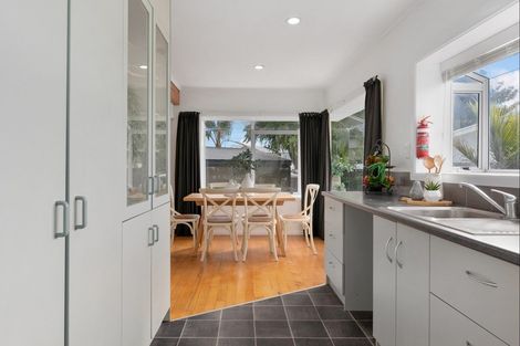 Photo of property in 1 Spur Avenue, Mount Maunganui, 3116