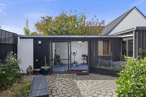 Photo of property in 43n Waimairi Road, Upper Riccarton, Christchurch, 8041