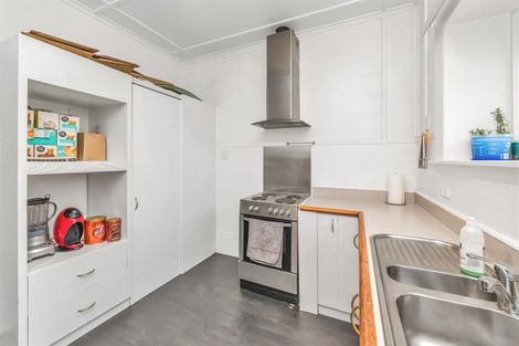 Photo of property in 48 Heywood Terrace, Richmond, Christchurch, 8013