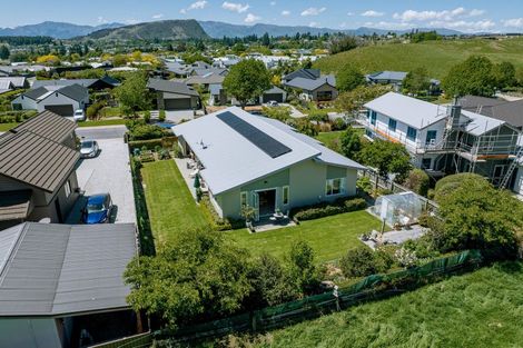 Photo of property in 50 Kelliher Drive, Wanaka, 9305