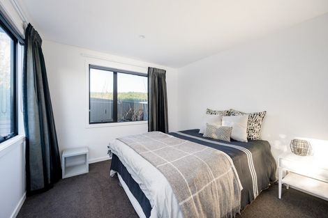 Photo of property in 41 Minaret Ridge, Wanaka, 9305