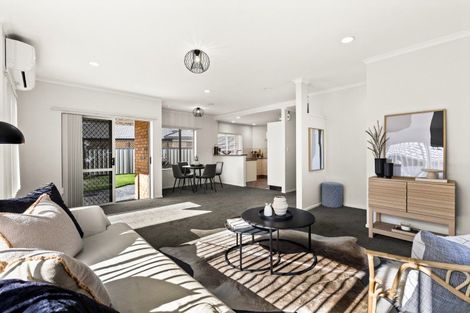 Photo of property in 7 Forbury Way, Taradale, Napier, 4112