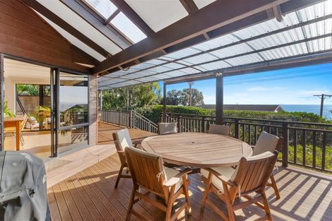 Photo of property in 78 Waitea Road, Muriwai, Waimauku, 0881