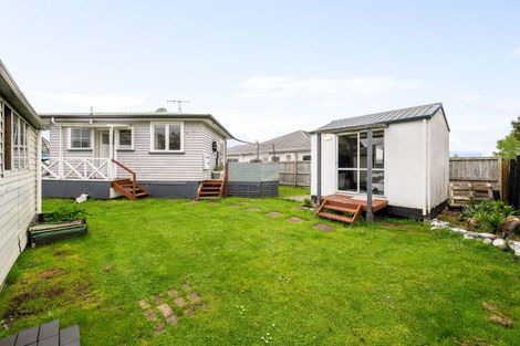 Photo of property in 18 Shelley Jane Place, Dinsdale, Hamilton, 3204