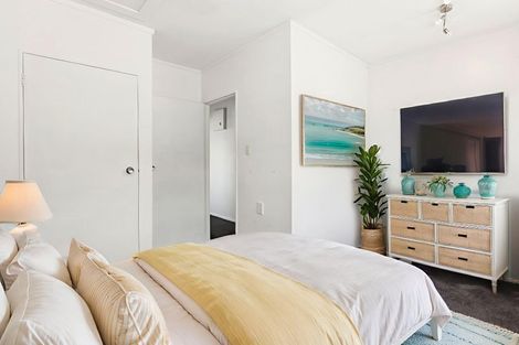 Photo of property in 3/201 Derwent Street, Island Bay, Wellington, 6023