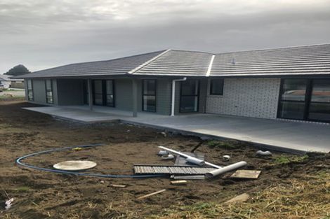 Photo of property in 6 Kaiwaru Place, Waikanae, 5036