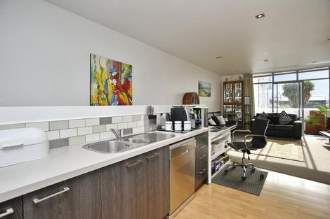 Photo of property in 2 Meredith Street, Addington, Christchurch, 8024