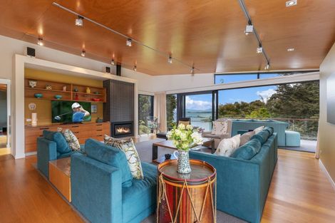 Photo of property in 24 Cook Crescent, Kaiteriteri, Motueka, 7197