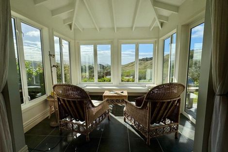 Photo of property in 52 Waipuka Road, Waimarama, Havelock North, 4294