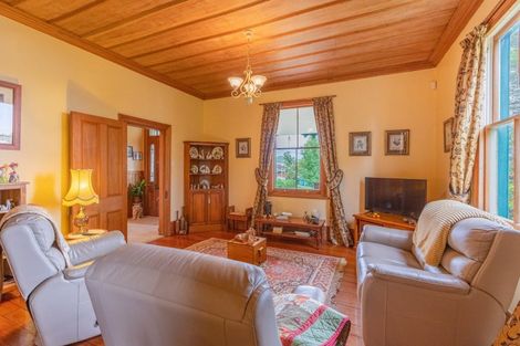 Photo of property in 3 Saint Marys Road, Waipukurau, 4200