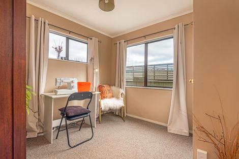 Photo of property in 57 Benmore Avenue, Cloverlea, Palmerston North, 4412