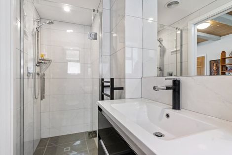Photo of property in 2 Taimana Lane, Diamond Harbour, Lyttelton, 8971