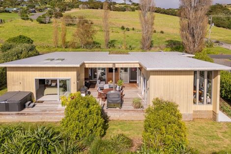 Photo of property in 38 Te Punga Road, Whangapoua, Coromandel, 3582