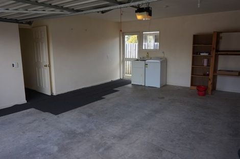 Photo of property in 2/80 Middlepark Road, Sockburn, Christchurch, 8042