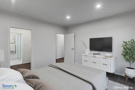 Photo of property in 2 Mazengarb Road, Paraparaumu, 5032